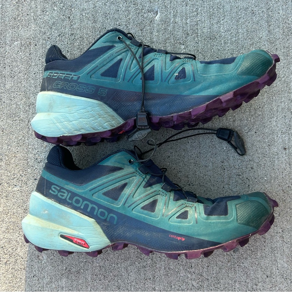 Salomon SPEEDCROSS trail running shoes